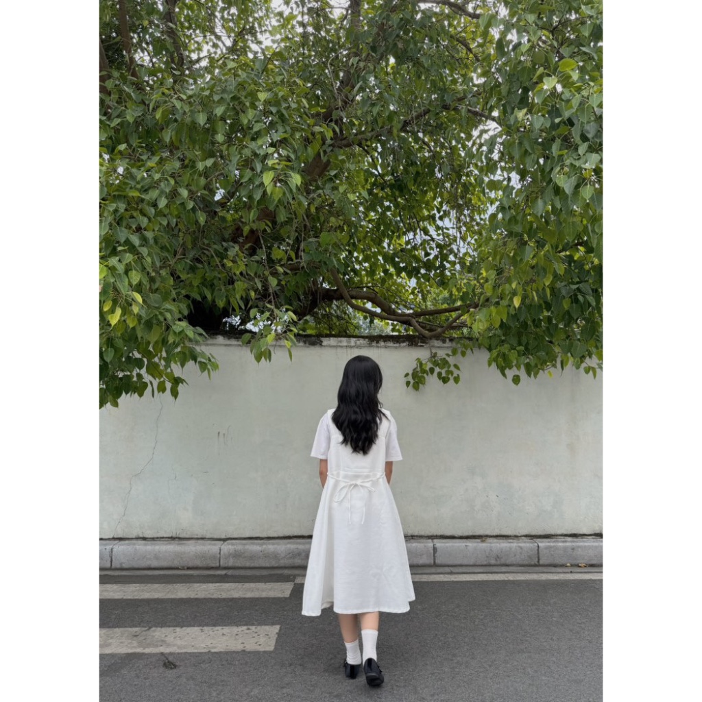 Đầm váy yếm xoè vải linen độc đáo có dây cột eo thu nhỏ phong cách - Freesize 48 - 60kg