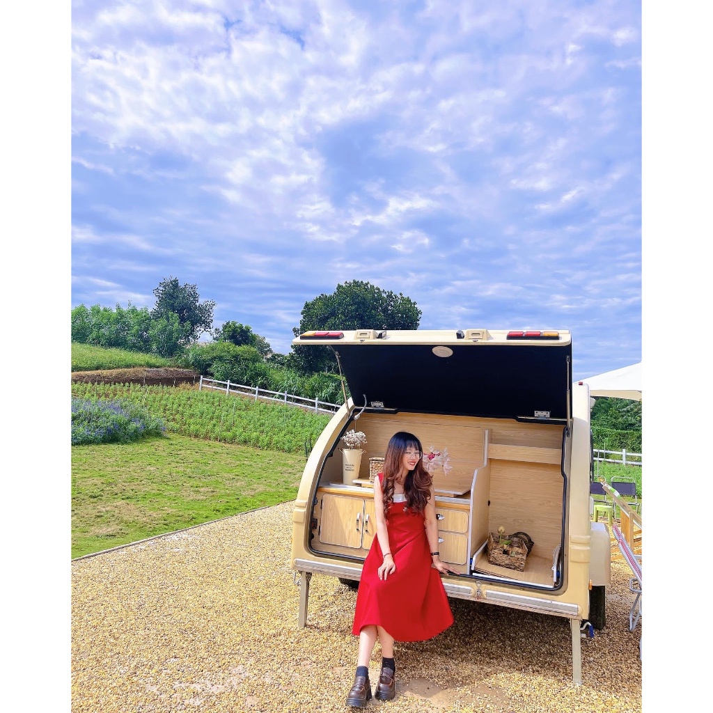 Đầm váy yếm xoè vải linen độc đáo có dây cột eo thu nhỏ phong cách - Freesize 48 - 60kg