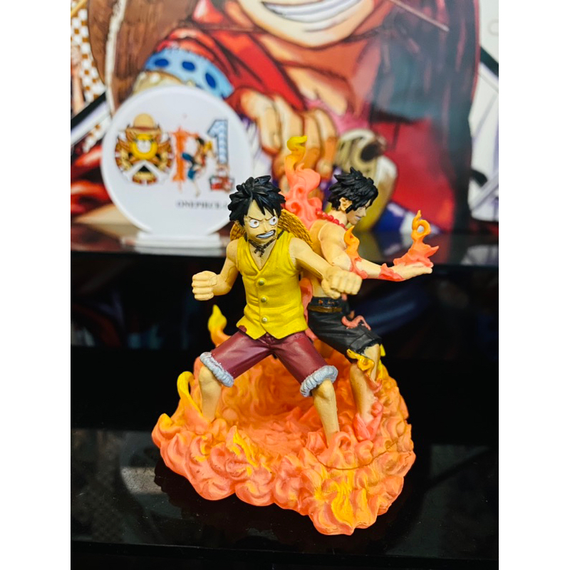 Mô hình chính hãng One Piece - Luffy và Ace - Log Box - Marineford Part One