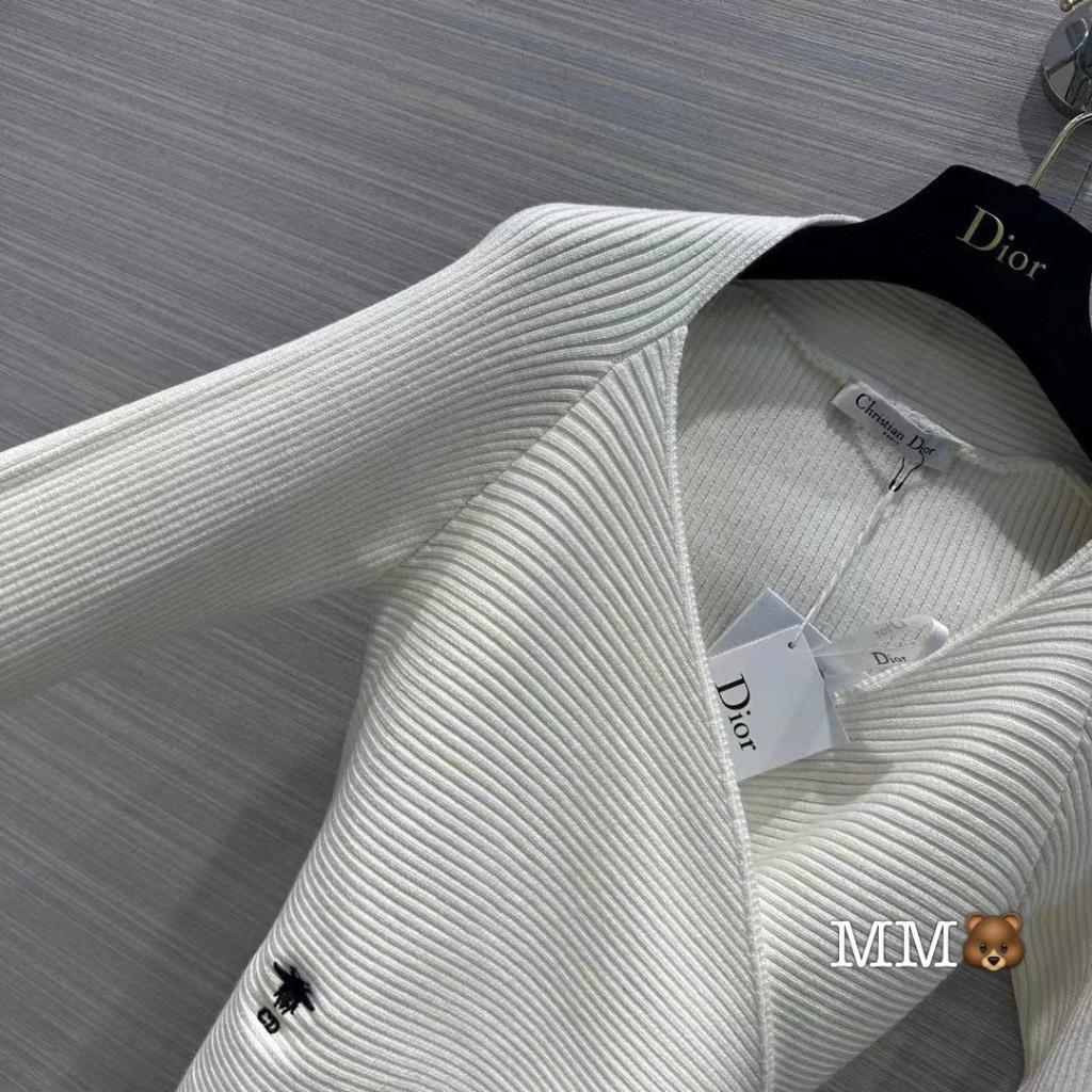 Áo len DI Or bản SC