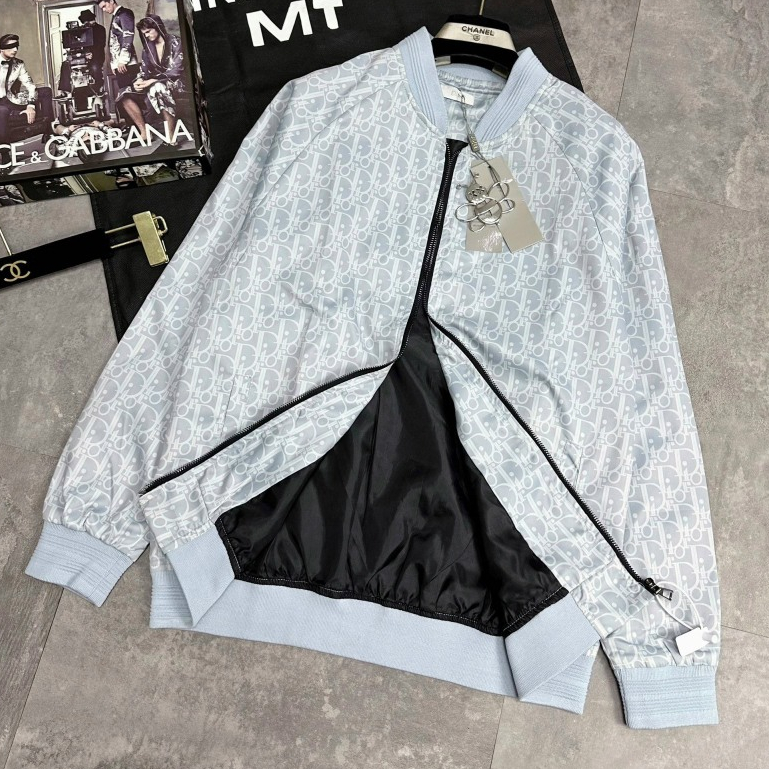 Áo Khoác Bomber Đì O Vân Dập Bo Cổ Tàu Quảng Châu_Áo Khoác Gió Nam Nữ Đì O Hai Lớp Bo Tay Vân Tàu