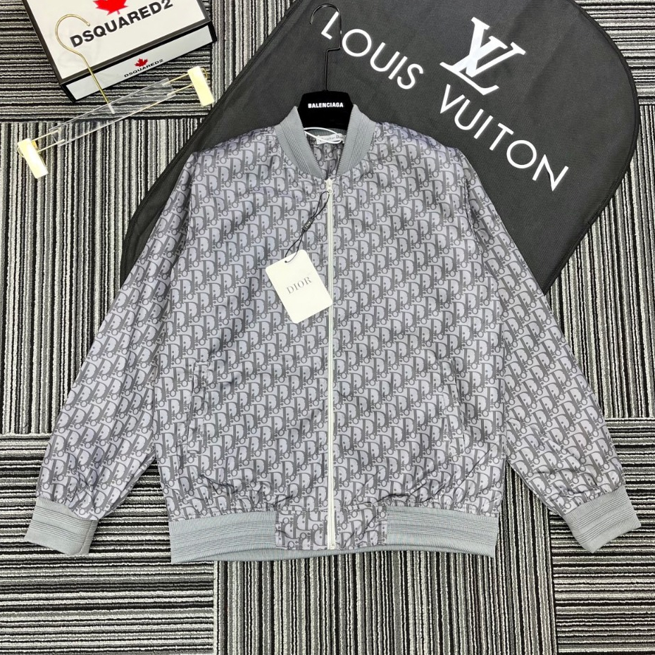 Áo Khoác Bomber Đì O Vân Dập Bo Cổ Tàu Quảng Châu_Áo Khoác Gió Nam Nữ Đì O Hai Lớp Bo Tay Vân Tàu