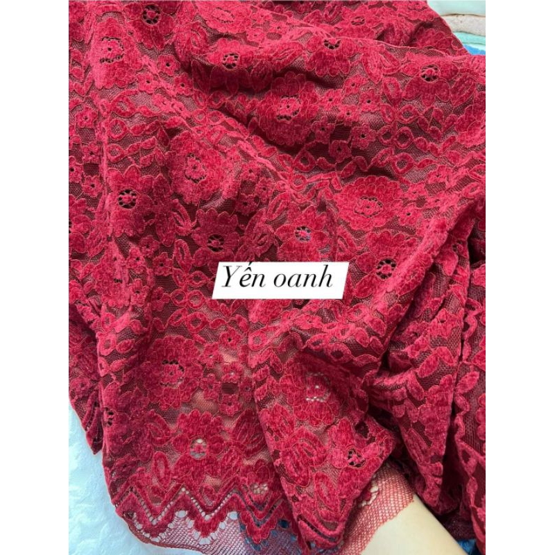 Vải ren nhung có nhiều màu lên áo dài ngày cưới