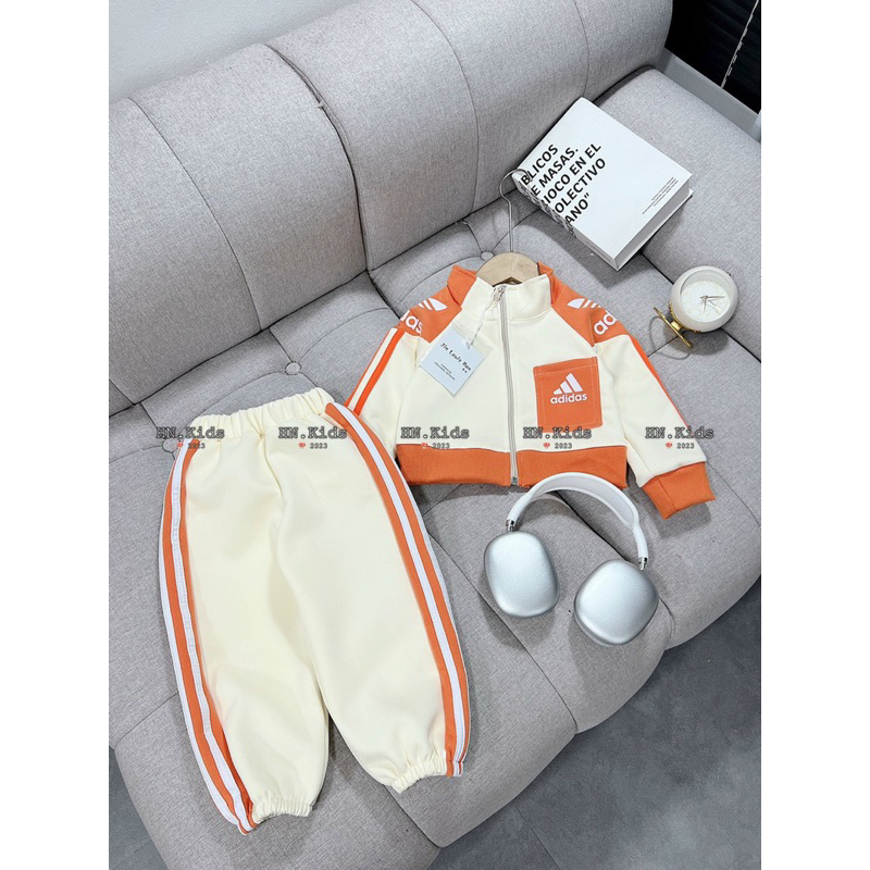 Bộ thể thao da cá tàu cực ngầu cho bé gái