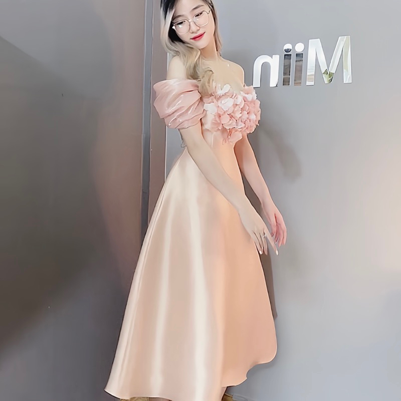 Váy Tapta Cánh Hoa Kết Tim Tay Tơ