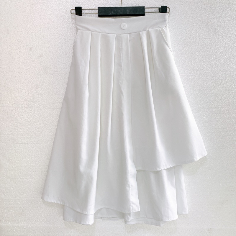 Thanh lý / 2hand/ pass đồ cá nhân chân váy dài lệch tà, chân váy trắng dài, váy trắng kiểu xếp