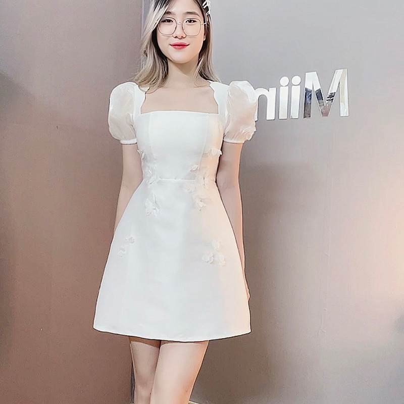 Váy Tapta Đính Hoa Cổ Vát Sóng