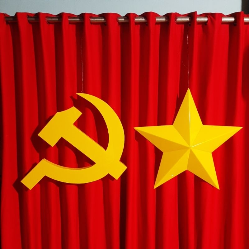 Ngôi sao búa liềm mica 30cm