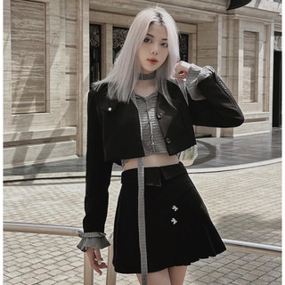 THE FANCE | Áo blazer crop nữ dáng lửng vừa 2 lớp có độn vai cúc đá sang chảnh JANDI