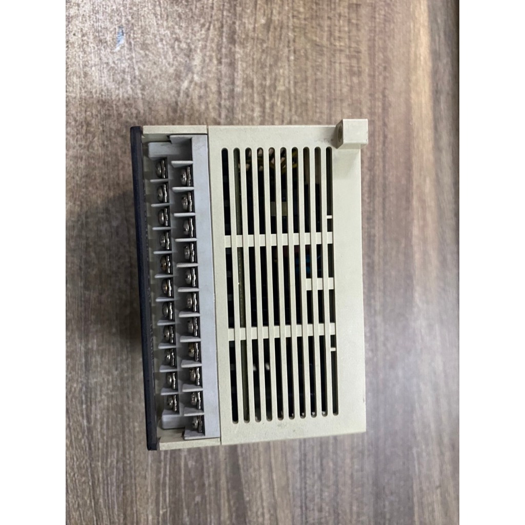 PLC  MITSUBISHI FX0S-30MR  nguồn 220VAC ngõ ra RELAY 30I/O tháo máy