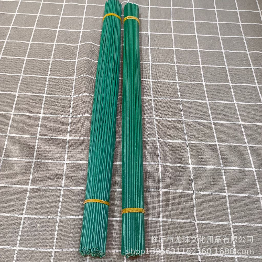 Que kẽm làm hoa que kẽm bọc nhựa xanh dài 40 cm, 30 cm