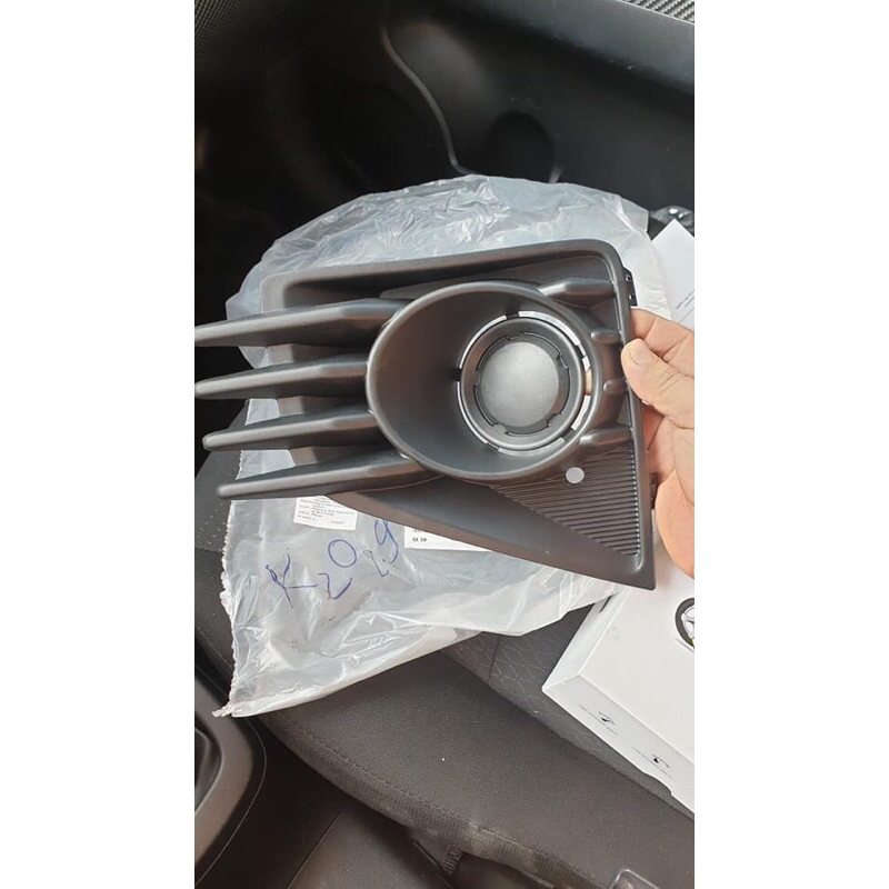 Ốp đèn gầm chính hãng Mitsubishi Attrage 2020-2023