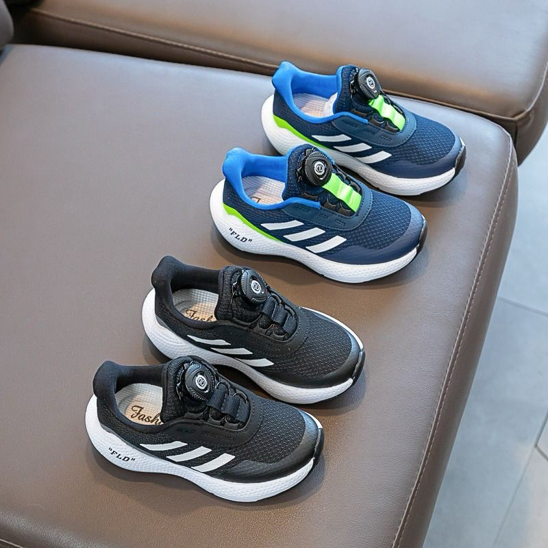 Giầy thể thao bé trai 3 vạch