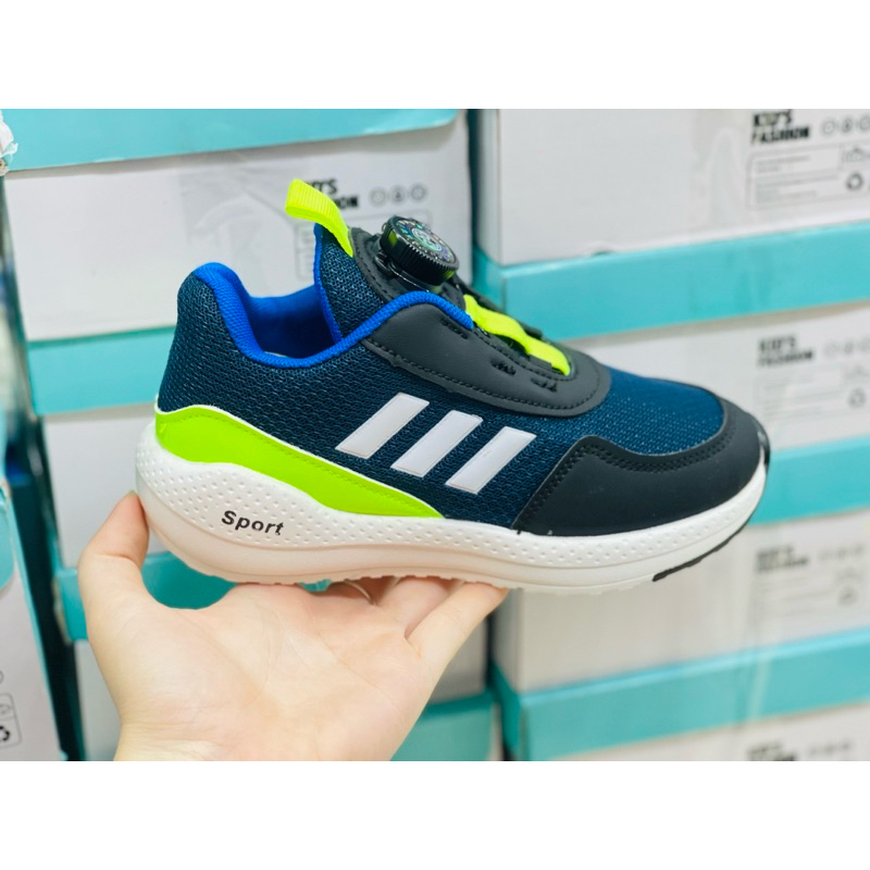 Giầy thể thao bé trai 3 vạch