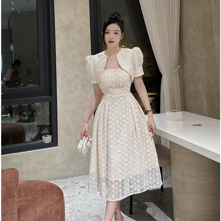 Đầm Dự Tiệc MARIS DESIGN, Váy Ren Phối Tafta Ngắn Tay M0016