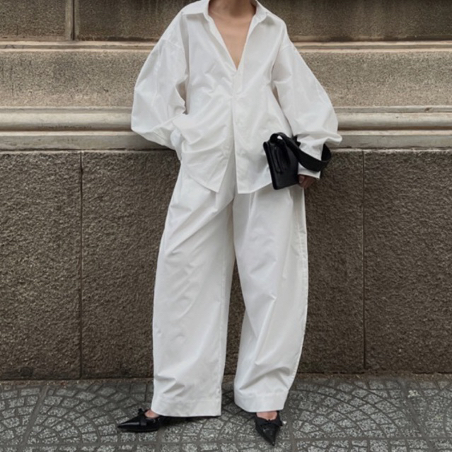 ÁO SƠMI TAY DÀI ỐNG CONG “CURVY SLEEVES SHIRT””