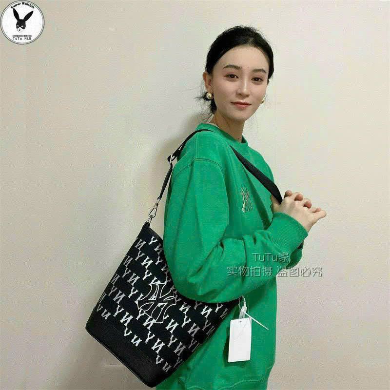 TÚI XÁCH NỮ MLB  CÁ TÍNH