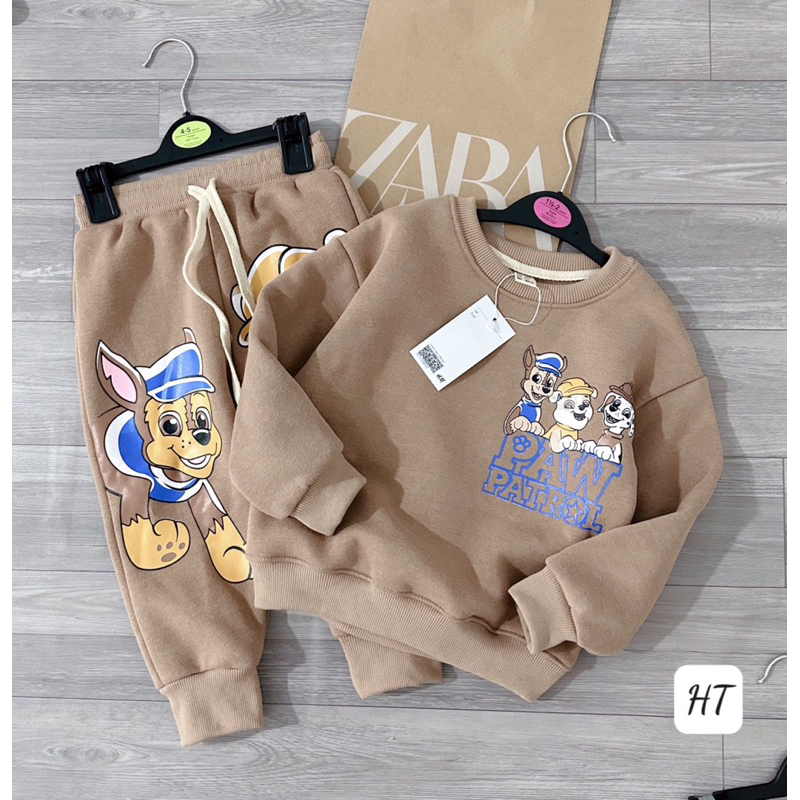 Bộ nỉ màu nâu hình chó cứu hộ cho bé