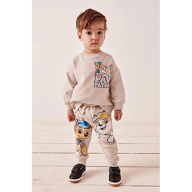 Bộ nỉ màu nâu hình chó cứu hộ cho bé