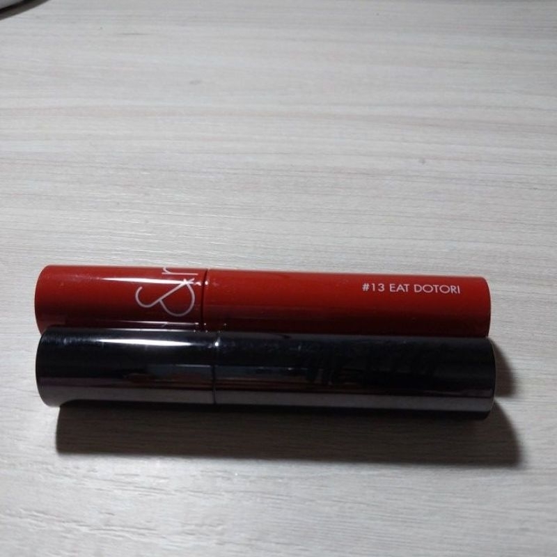 Pass son bóng Romand và son Merzy