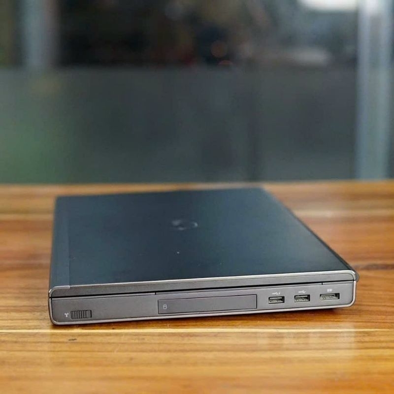 Laptop chuyên đồ hoạ máy trạm dell precision M4800