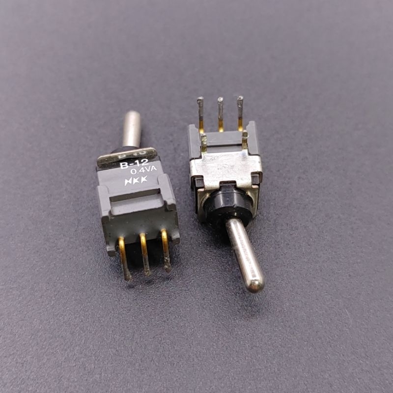 NKK B-12 switch, công tắt ON/OFF 3 chân mạ vàng