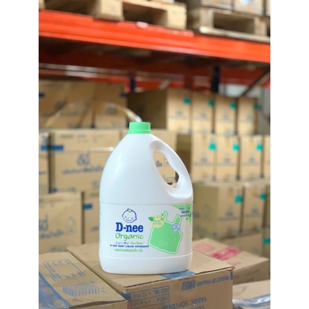 Nước giặt xả DNee 2800ML