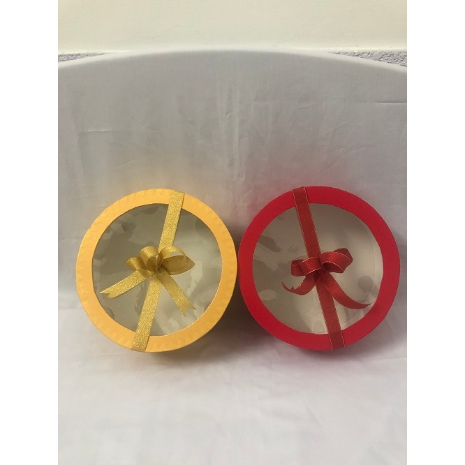 Hộp quà hình tròn mặt kiếng/mica đủ màu đk 25 cm cao 10 cm/hộp