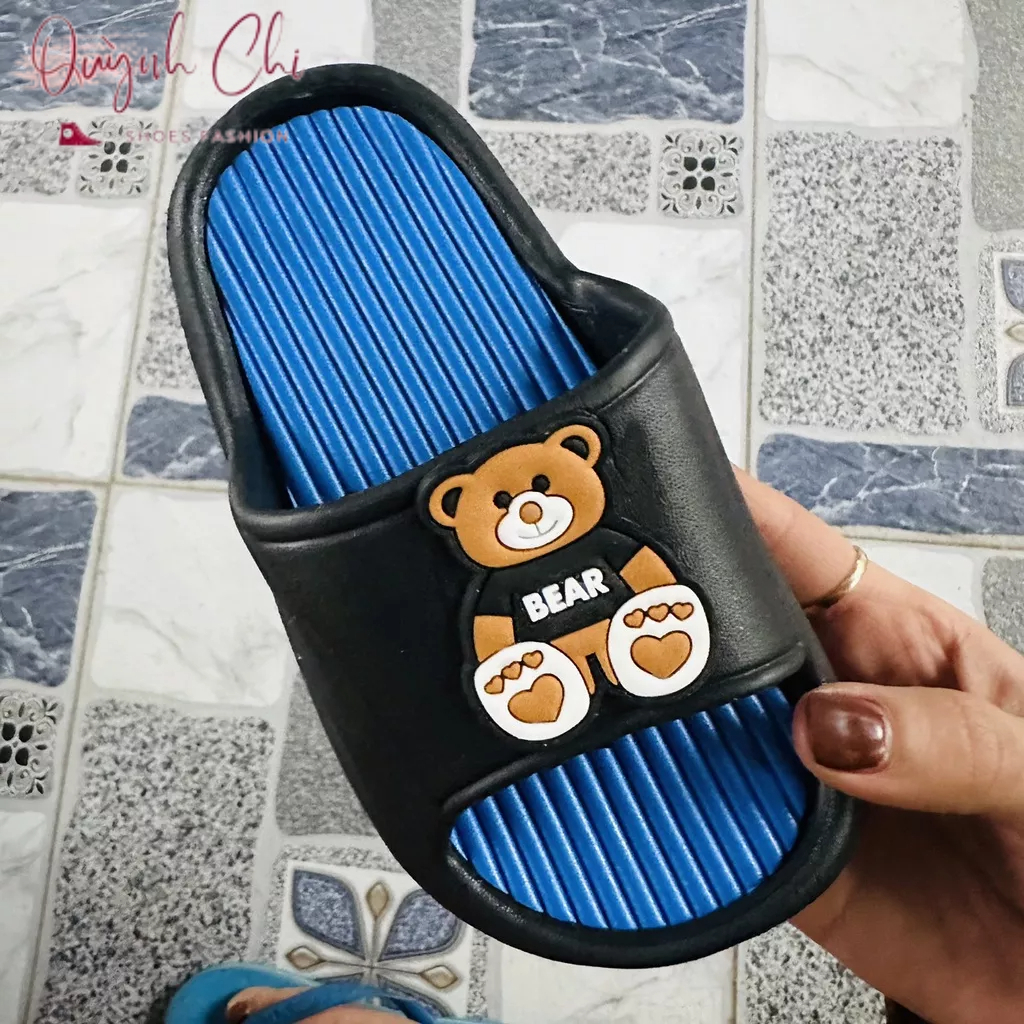 Dép bánh mì cho bé trai bé gái HÌNH GẤU chất liệu cao su siêu mềm HOT 2023