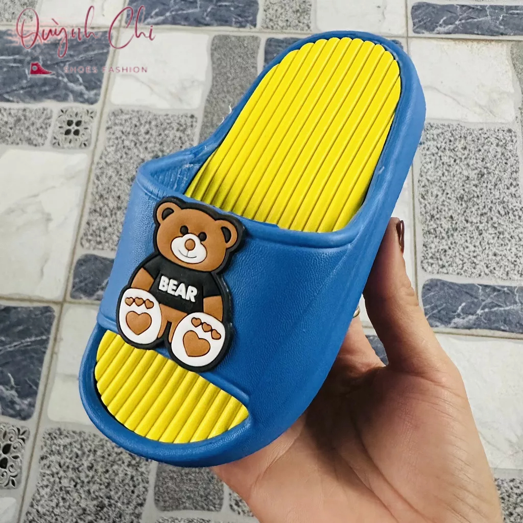 Dép bánh mì cho bé trai bé gái HÌNH GẤU chất liệu cao su siêu mềm HOT 2023