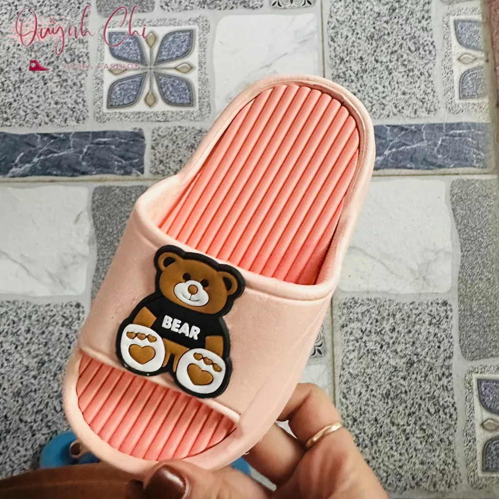 Dép bánh mì cho bé trai bé gái HÌNH GẤU chất liệu cao su siêu mềm HOT 2023