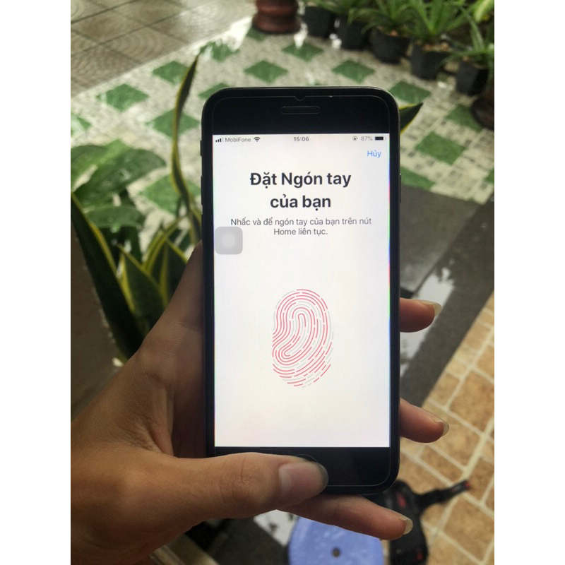 ĐT chơi game xem pin nghe gọi lướt web 6g