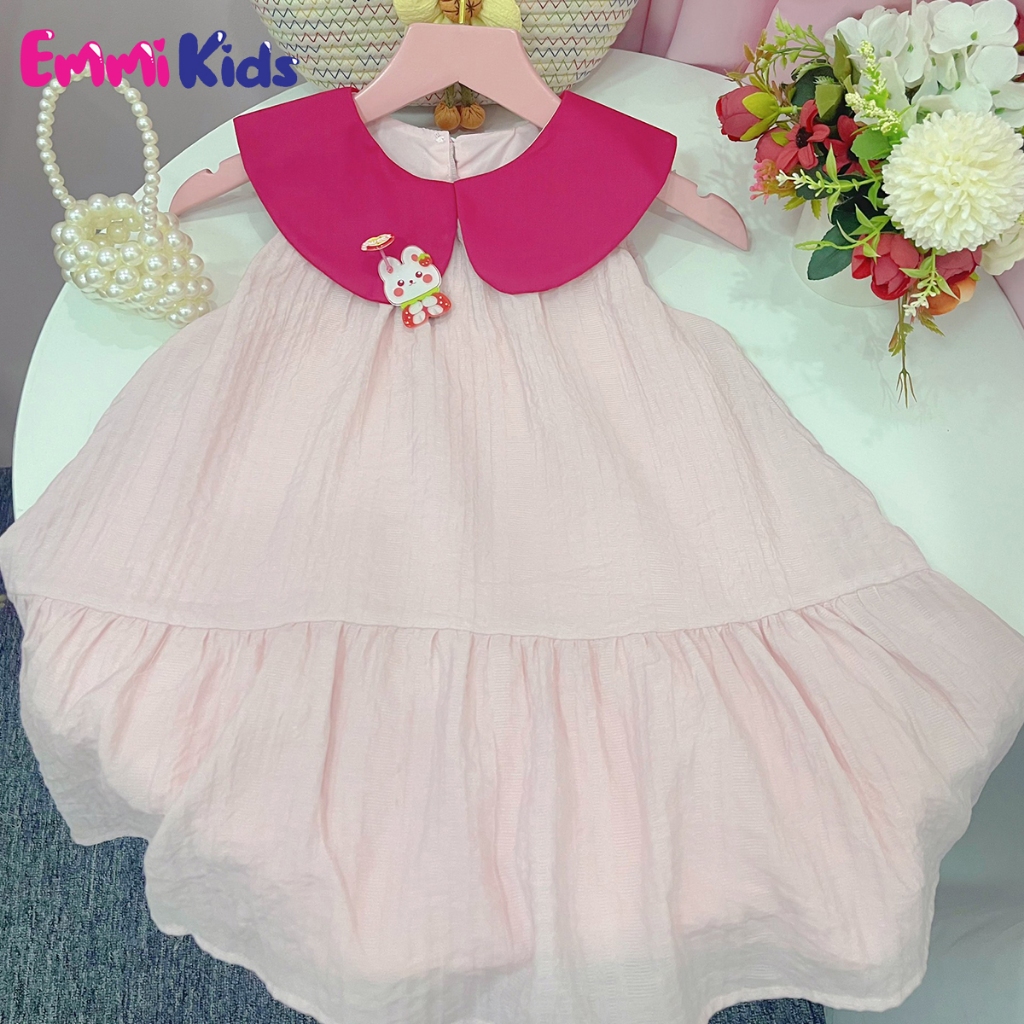 Đầm yếm kẹp gấu dâu, EMMIKIDS A52, Váy bé gái dễ thương.