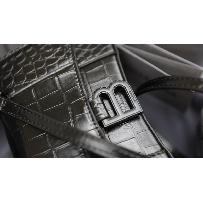 Túi xách nữ Balen...vân da cá sấu cực đẹp sang chảnh dã man kèm quai đeo fullbox hãng