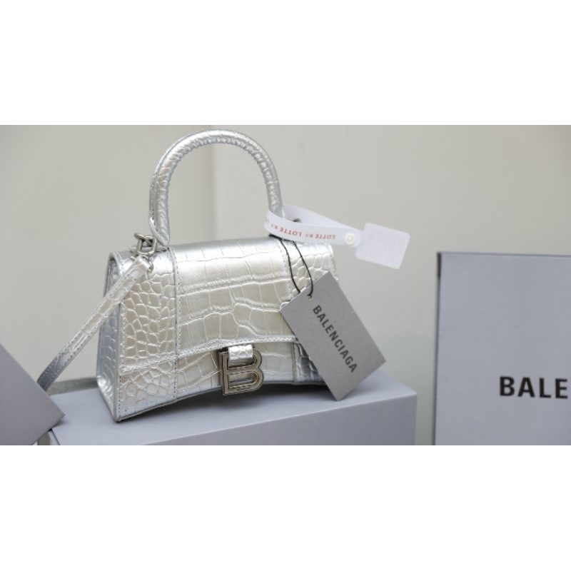 Túi xách nữ Balen...vân da cá sấu cực đẹp sang chảnh dã man kèm quai đeo fullbox hãng