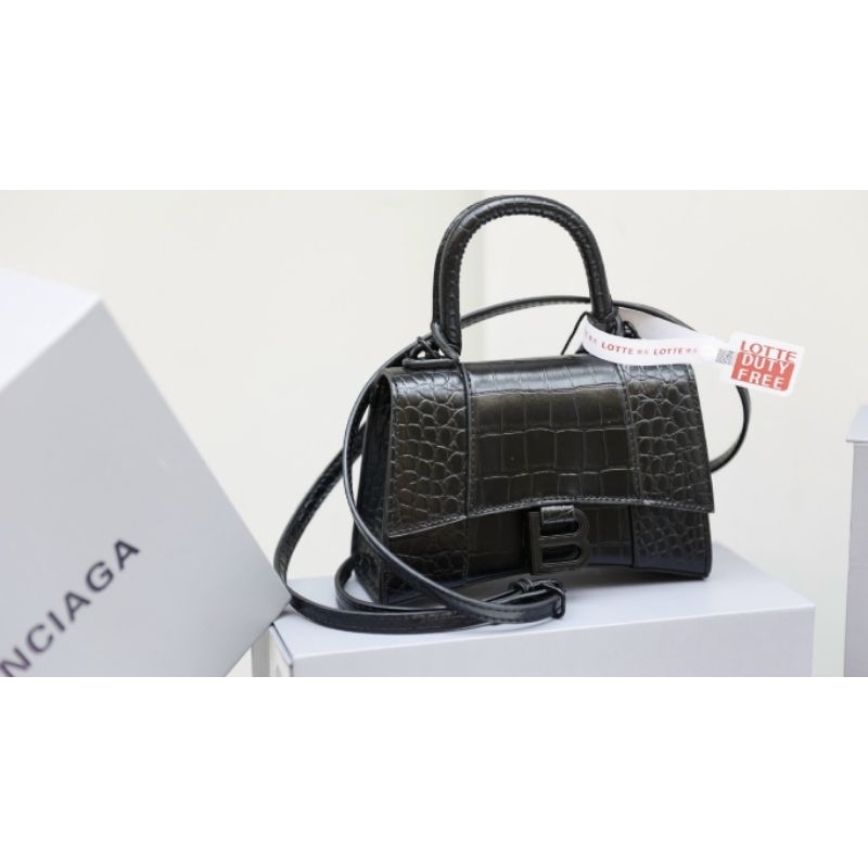 Túi xách nữ Balen...vân da cá sấu cực đẹp sang chảnh dã man kèm quai đeo fullbox hãng