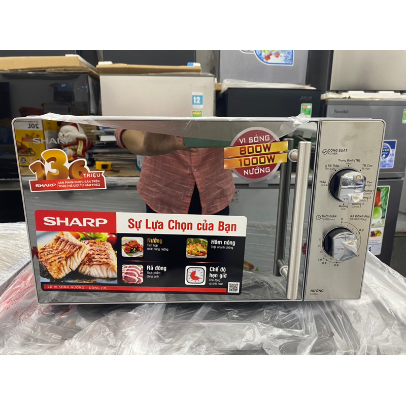 Lò vi sóng có nướng Sharp 20 lít R-G227VN-M - HÀNG CHÍNH HÃNG