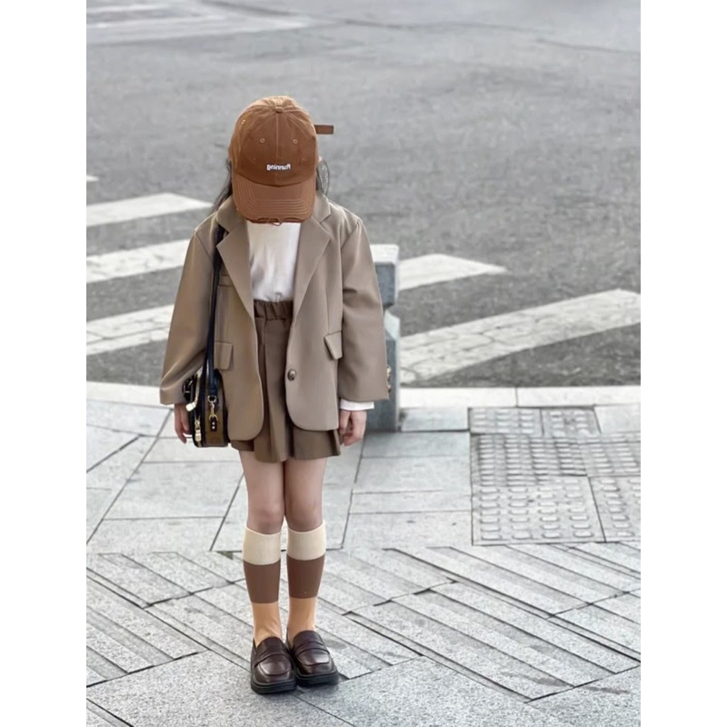 Bộ bé gái,Sét 3ct áo blazer - chân váy kèm áo cotton cho bé 10 đến 35kg