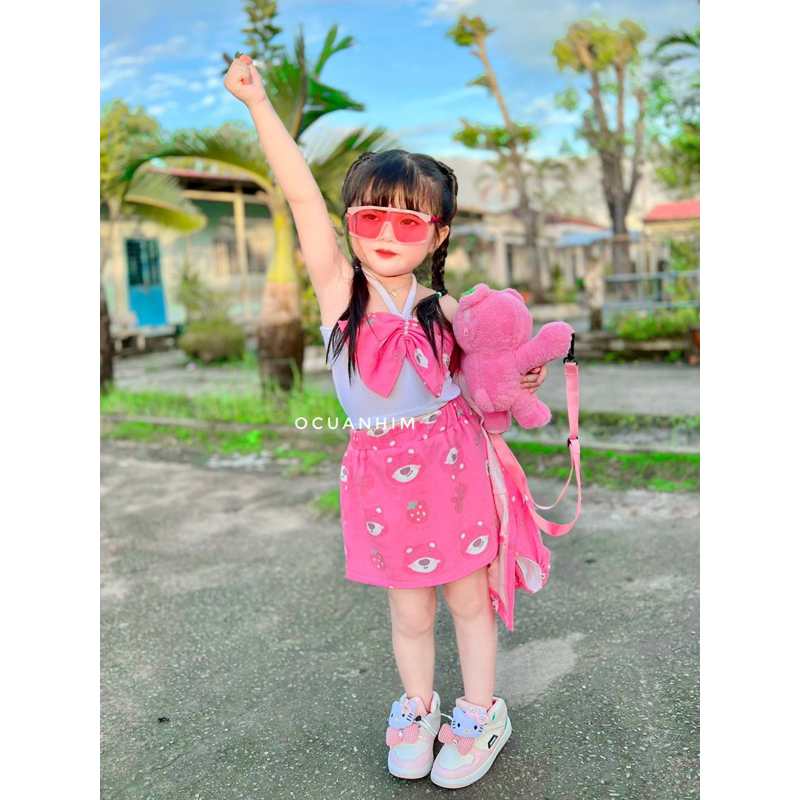 Set gấu dâu xinh xắn cho bé gái