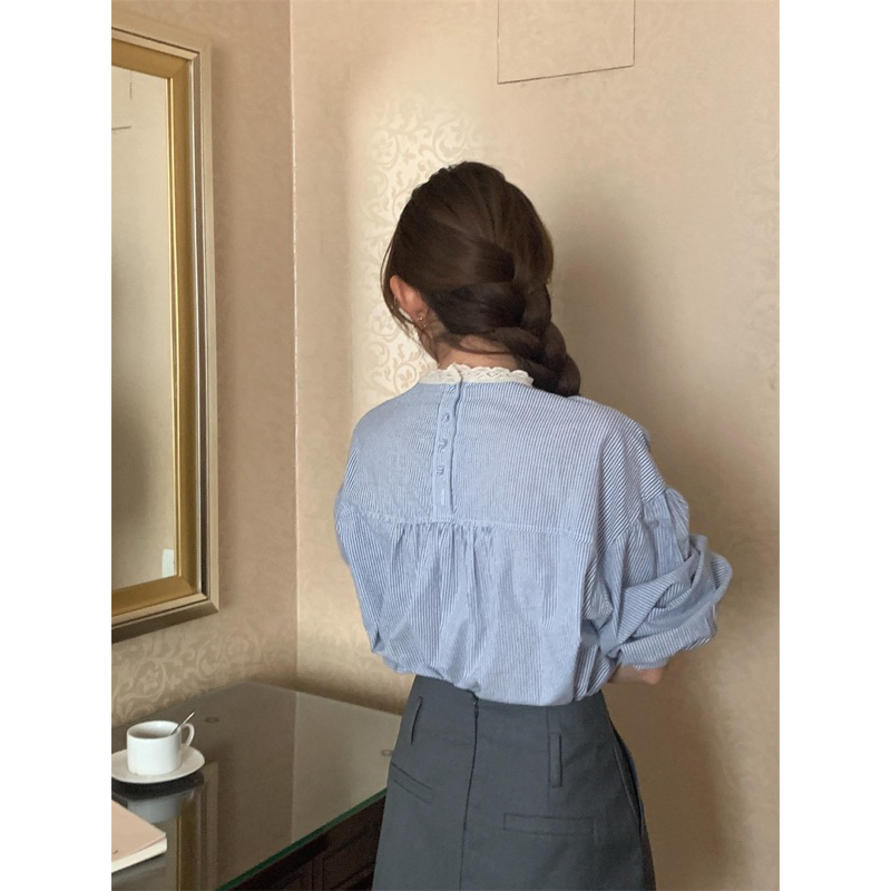 Áo sơ mi kẻ xanh