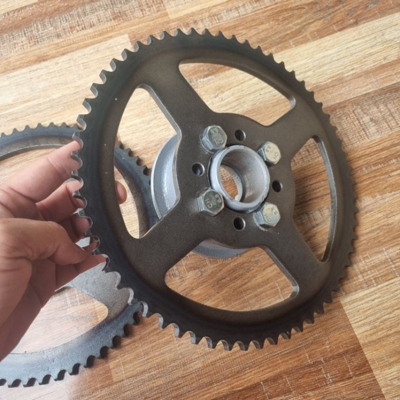 Đĩa nhông thồ 60 răng lắp cho xe đi rừng, xe chở hàng tải trọng cao