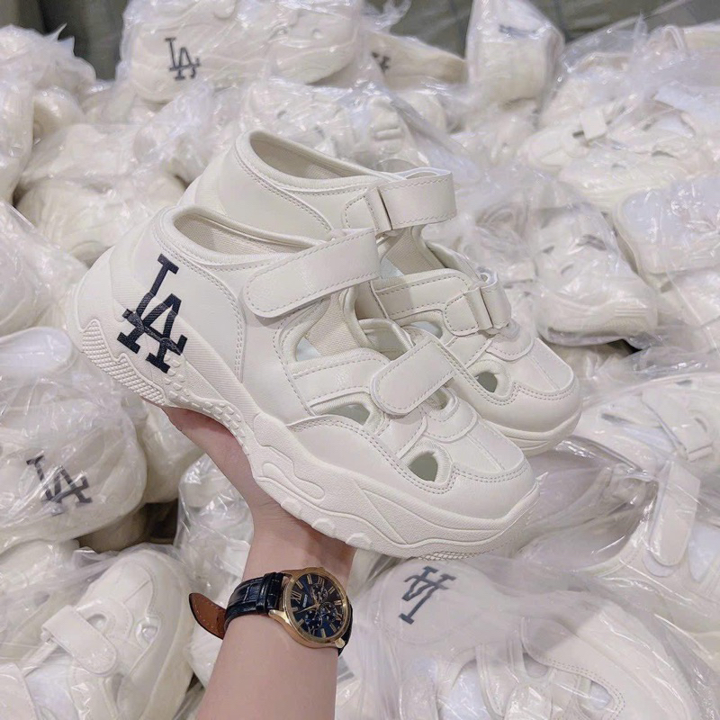 Giày thể thao sục nữ rọ kem đế 5 phân chữ NY đen &NY xanh