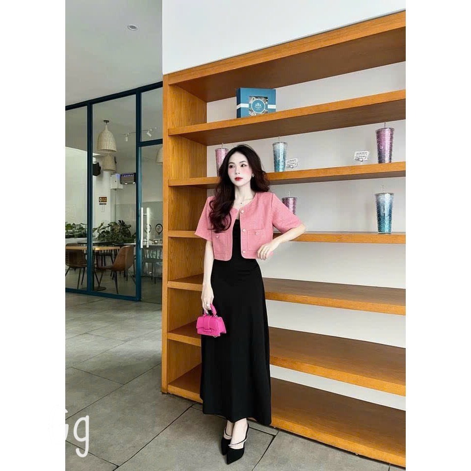 Set đầm 2 dây midi kèm khoác croptop dạ