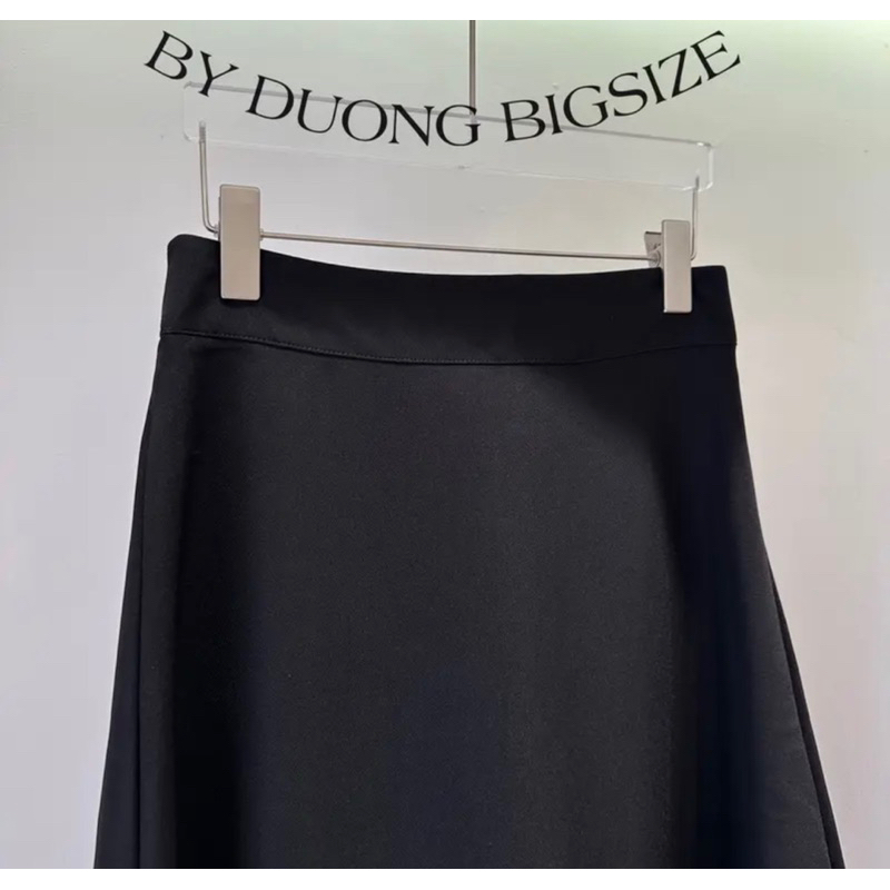 Chân váy đen dài