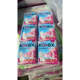 Băng vệ sinh Kotex hoa anh Đào không/ có cánh 23cm