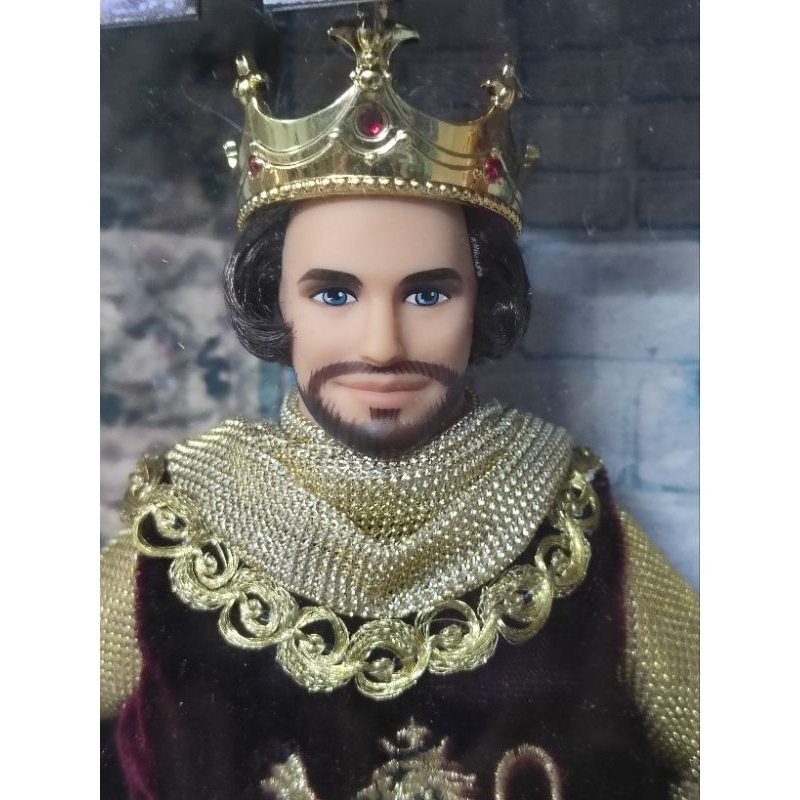 Búp bê barbie ken gift set as Camelot king and queen