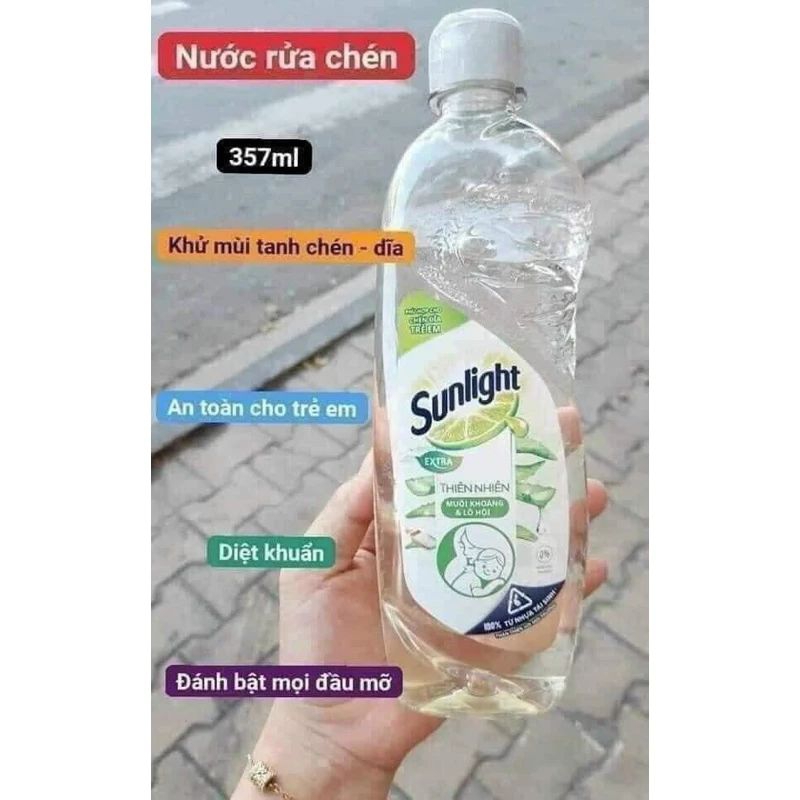 Nước Rửa Chén Sunlight Thiên Nhiên Tinh Chất Lô Hội, Muối Khoáng 370g