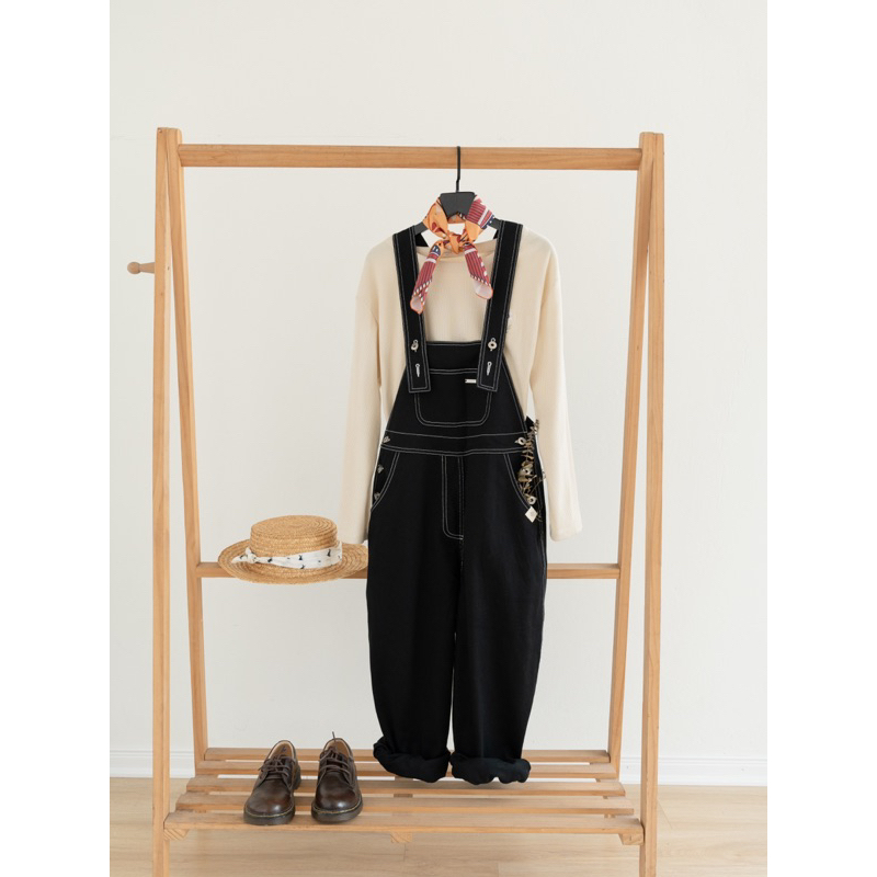 Áo sweater dài tay kem thêu daisy MADELEN