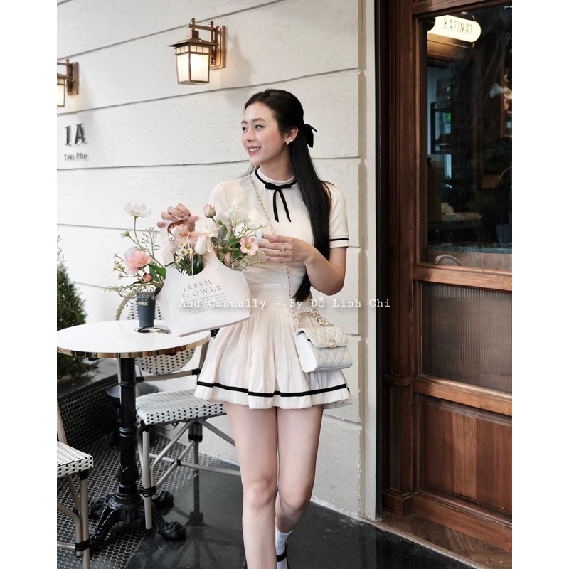 And Casually / Set áo cộc + chân váy