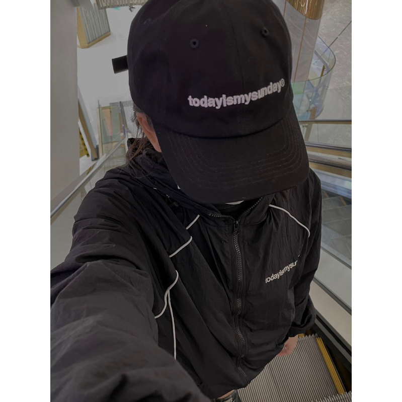 Nón basic Todayismysunday đen / nâu